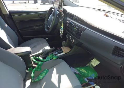 2015 Toyota Corolla L z USA, uszkodzony, nr VIN 2T1BURHE2FC473219